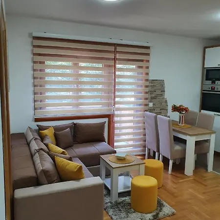 Lejlighed Apartmanbogdanovic012 *