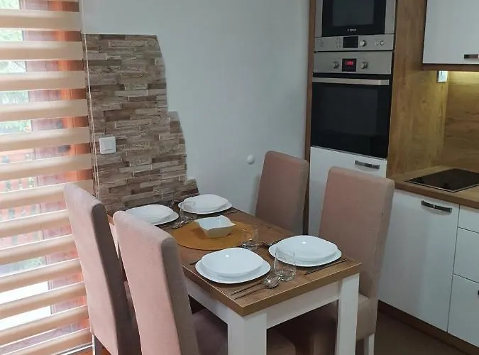 Διαμέρισμα Apartmanbogdanovic012 *